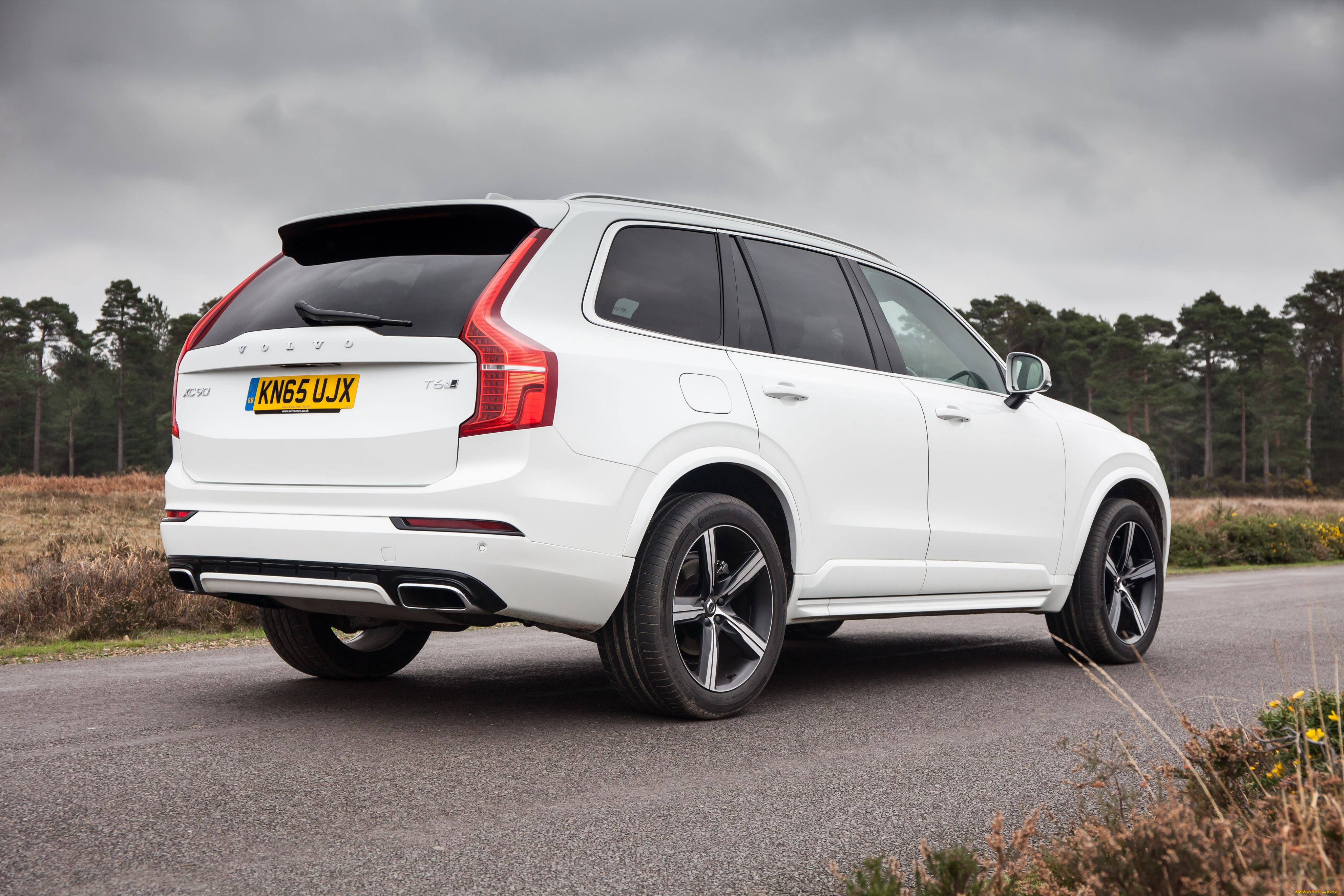 , volvo, xc90, t6, r-design, uk-spec, 2015, 